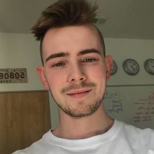 Meet your Posher, Chris